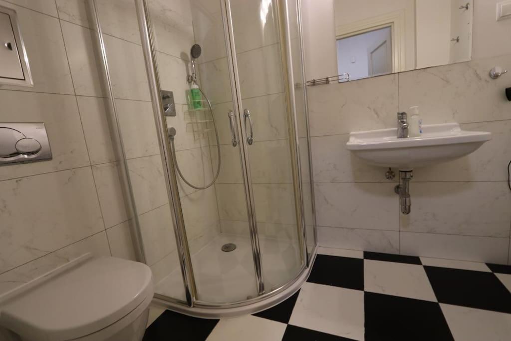 Fantastic Waw - Kp22 Room D Warsawa Bagian luar foto